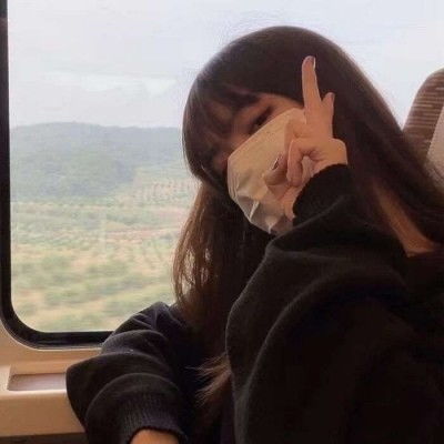 泰国数百万只粉红海参搁浅